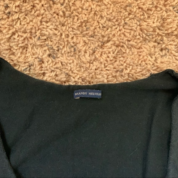 brandy melville crop top - Picture 2 of 2